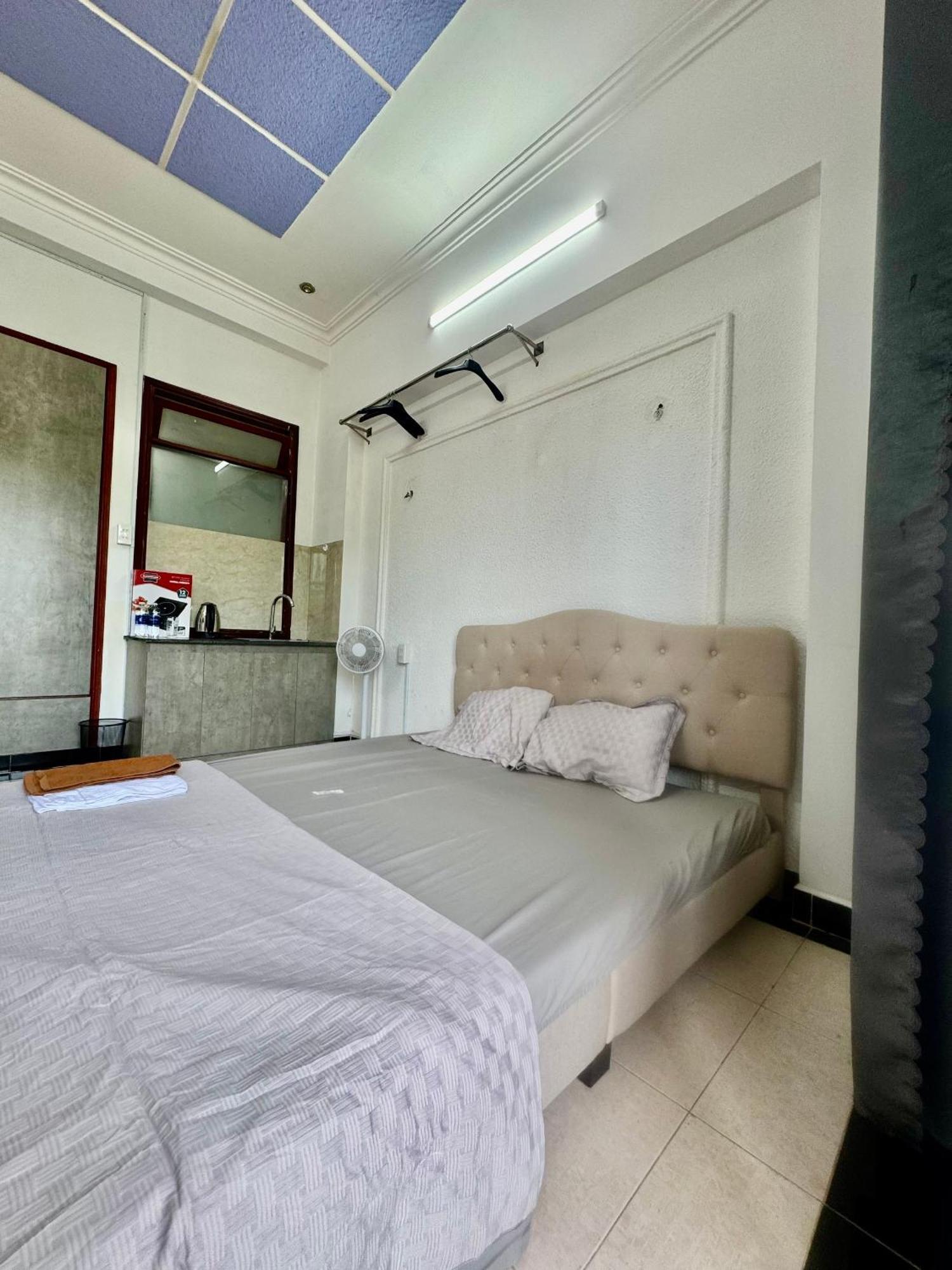 Apartamento 348 Hoang Thu *